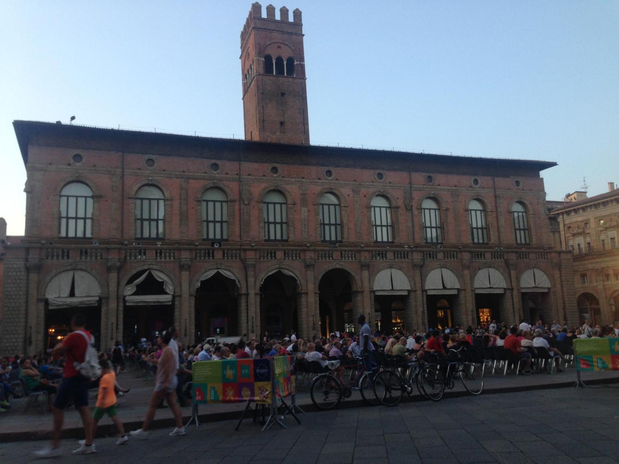 Piccolo Monolocale A Due Passi Da Piazza Maggiore Apartamento Bolonha Exterior foto